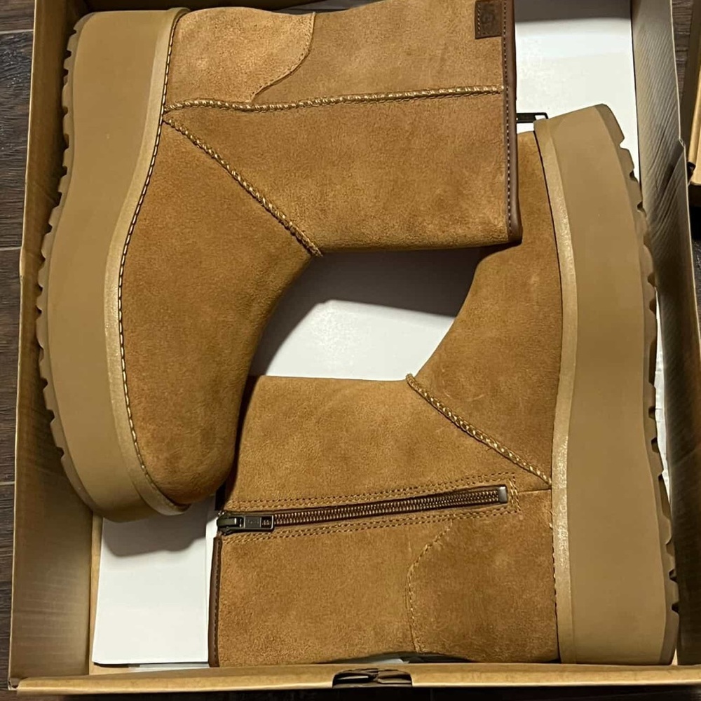 UGG Cityfunc Mid Boots - Classic Brown - Picture 4 of 6